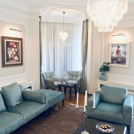 Knez Sima Jacuzzi, 3 Bedrooms, Balcony In Stari Grad Belgrade Exterior photo