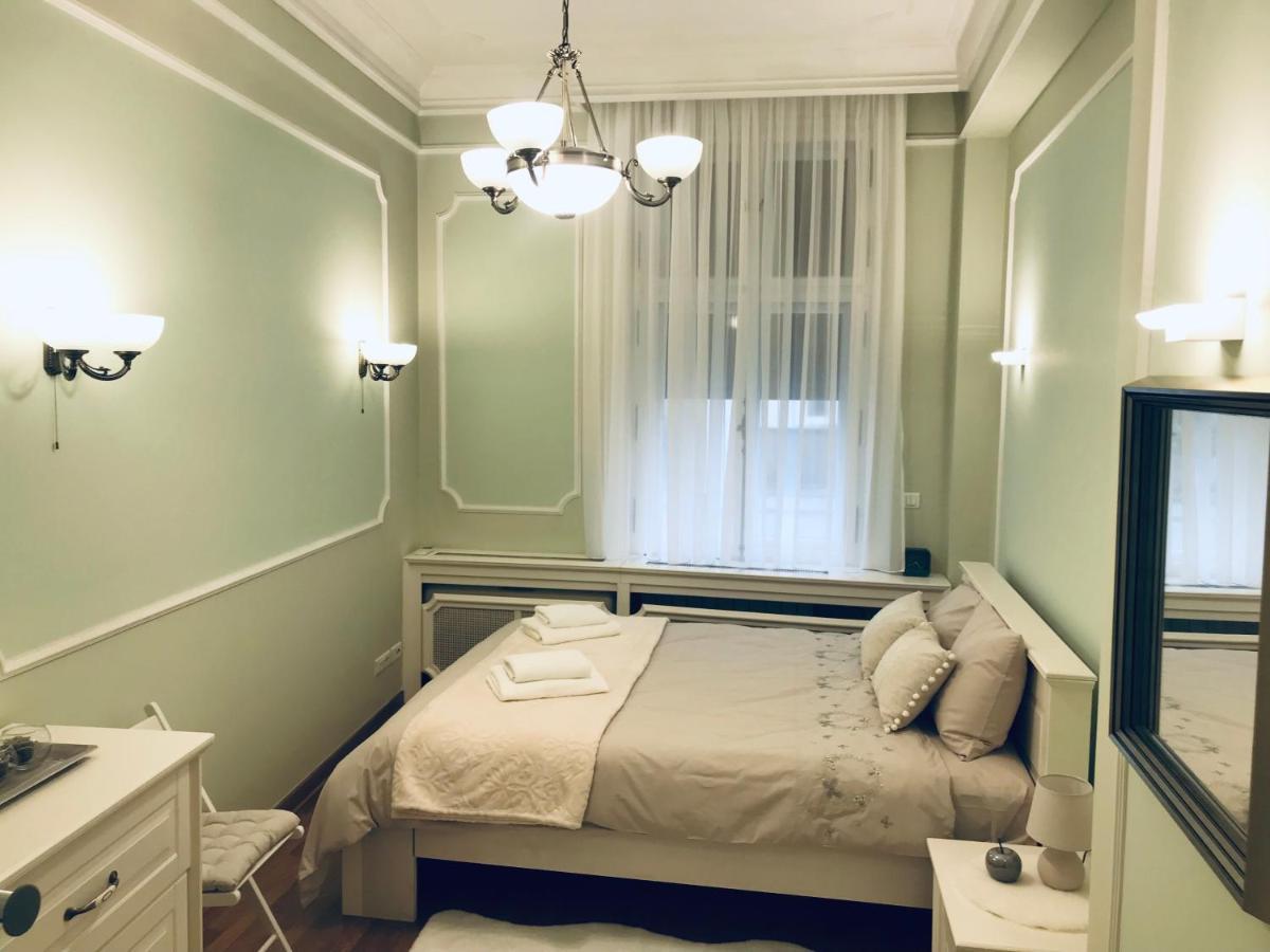 Knez Sima Jacuzzi, 3 Bedrooms, Balcony In Stari Grad Belgrade Exterior photo